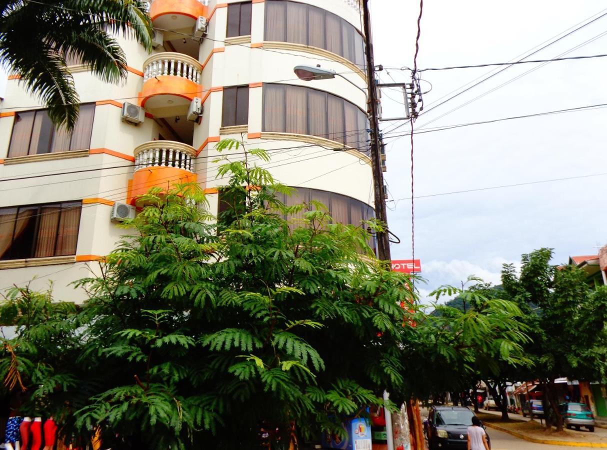 Hotel Pampa & Selva 루레나바케 외부 사진